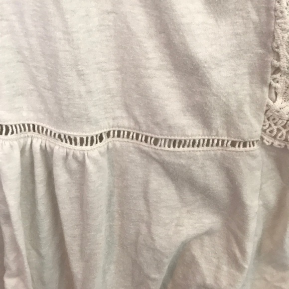 💖 3/ $20 White Crochet Racer Back Tank - Picture 3 of 5